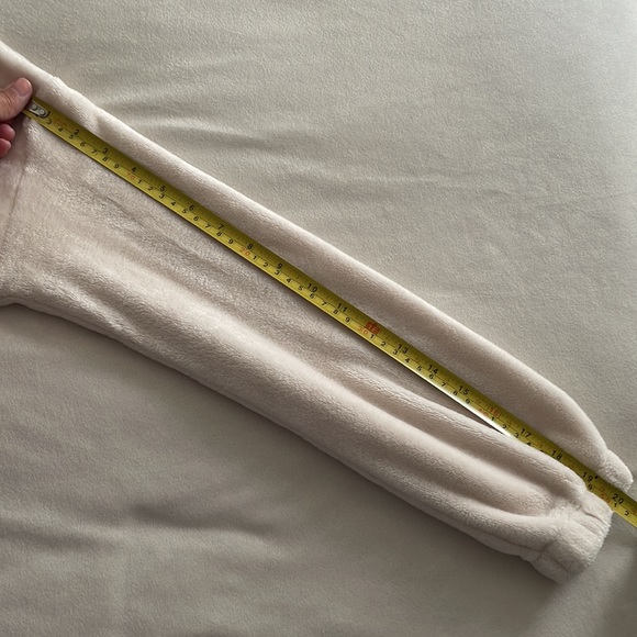 Cozy Cream Faux Fur Lauren Conrad Hoodie - Picture 5 of 9